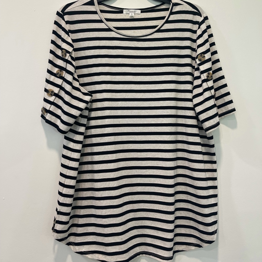 3/$15 Black & cream striped top with button sleeve detail